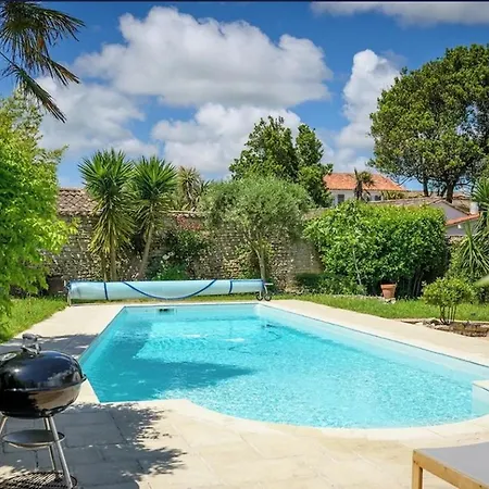 Lux With Private Pool