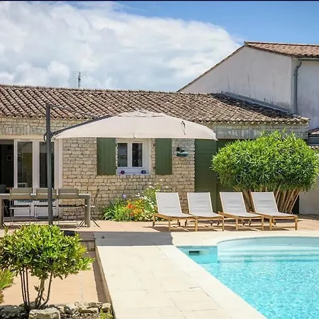 Lux With Private Pool